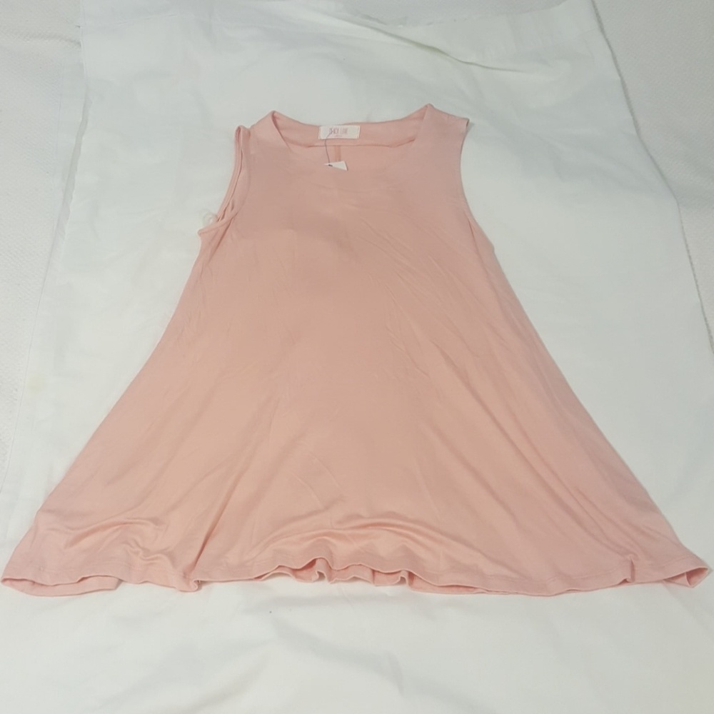 Sleeveless top
